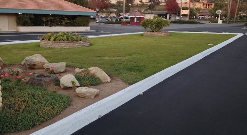Imagen de los exteriores del Hotel Franciscan Inn. Foto 10