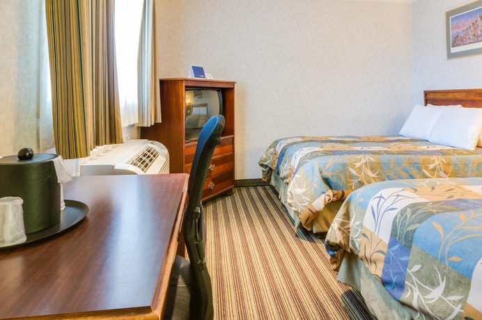 Imagen de la habitación del Hotel Francisco Bay Inn. Foto 8