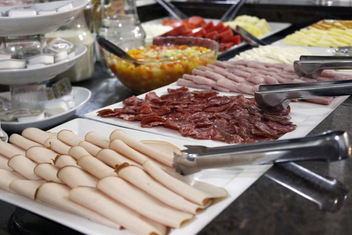 Imagen de la habitación del Hotel Francisco Beltrão Palace. Foto 4