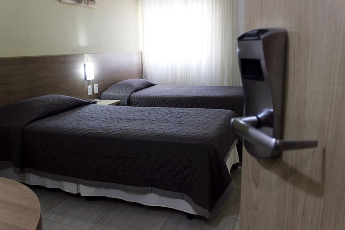 Imagen de la habitación del Hotel Francisco Beltrão Palace. Foto 8