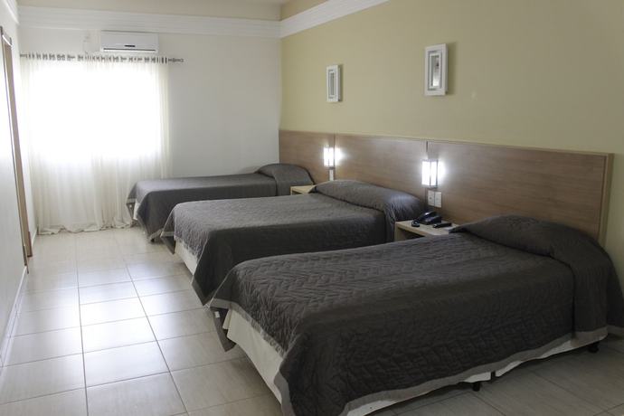 Imagen de la habitación del Hotel Francisco Beltrão Palace. Foto 12