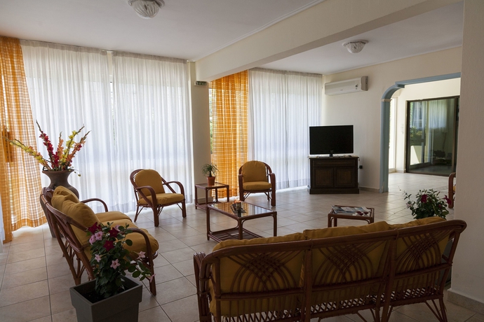 Imagen de los interiores del Hotel Francisco. Foto 13