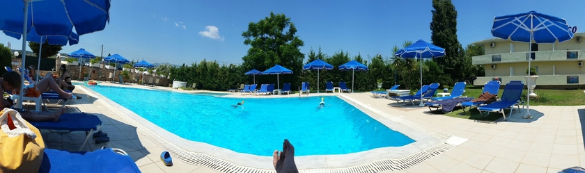Imagen de la piscina del Hotel Francisco. Foto 19