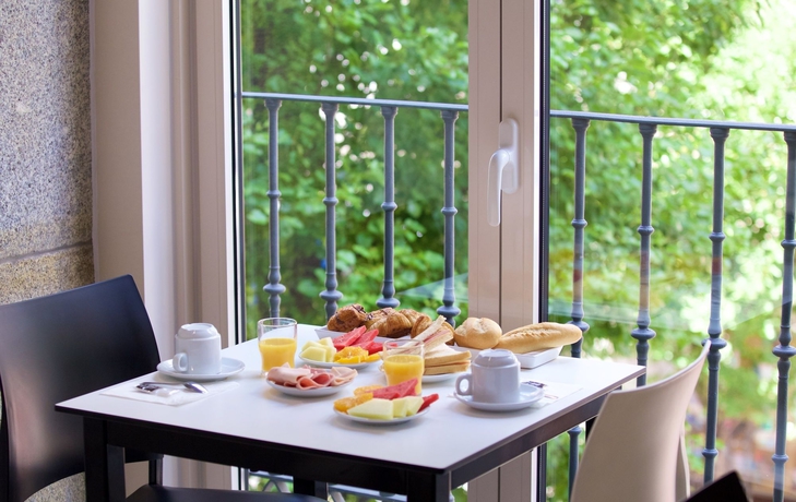 Imagen de la habitación del Hotel Francisco I. Foto 5