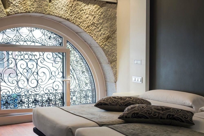 Imagen de los exteriores del Hotel Francisco I. Foto 11