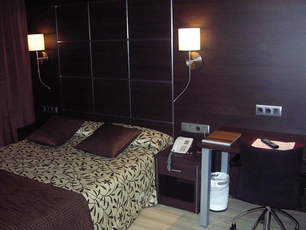 Imagen de la habitación del Hotel Francisco Ii, Ourense. Foto 4