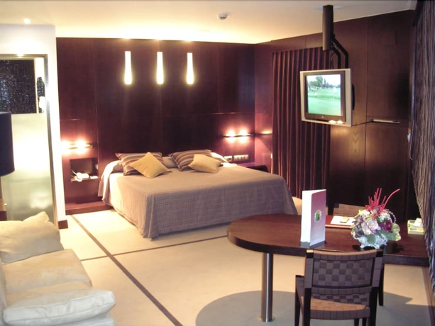Imagen de la habitación del Hotel Francisco Ii, Ourense. Foto 8