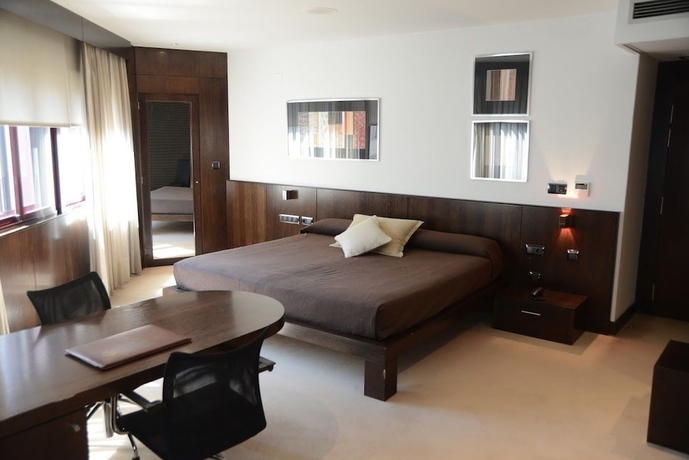 Imagen de la habitación del Hotel Francisco Ii, Ourense. Foto 14