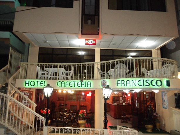 Imagen general del Hotel Francisco Ii, Salinas. Foto 4