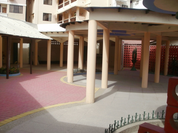 Imagen de los interiores del Hotel Francisco Ii, Salinas. Foto 12