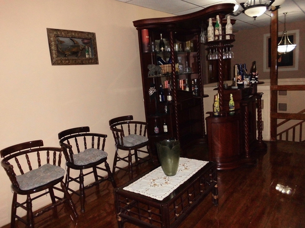 Imagen de los interiores del Hotel Francisco Iii. Foto 6