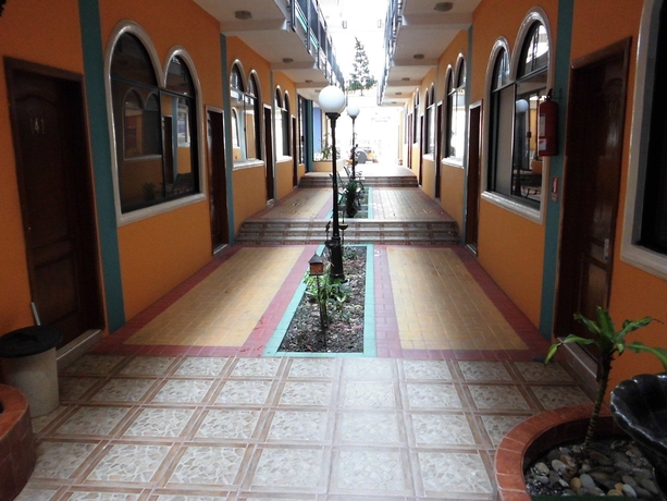 Imagen de los interiores del Hotel Francisco Iii. Foto 12