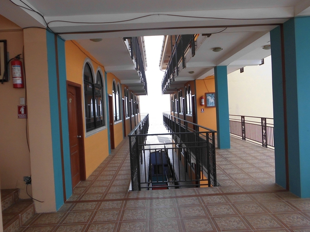 Imagen de los interiores del Hotel Francisco Iii. Foto 15