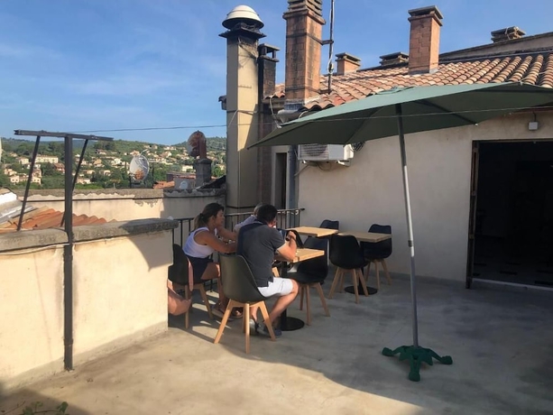 Imagen de los exteriores del Hotel Francois 1er, MANOSQUE. Foto 14