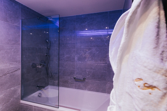 Imagen de la habitación del Hotel Frangiorgio. Foto 8