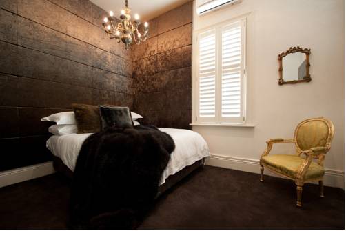 Imagen de la habitación del Hotel Frangos. Foto 6