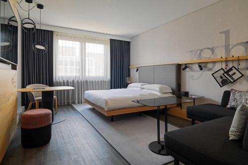 Imagen de la habitación del Hotel Frankfurt Airport Marriott. Foto 14