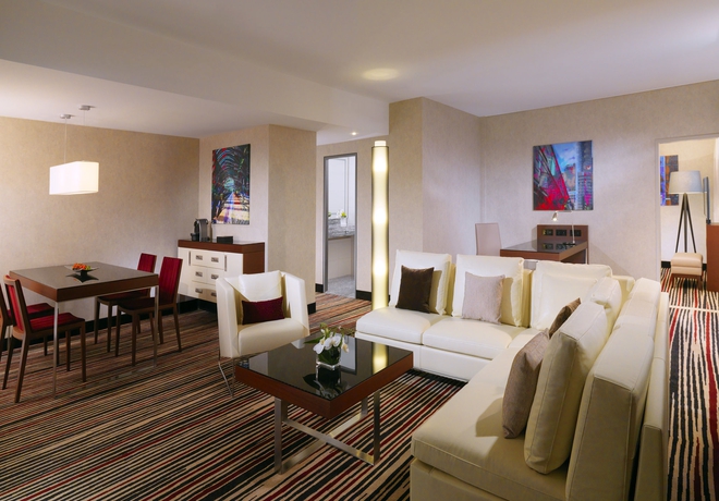 Imagen de los interiores del Hotel Frankfurt Marriott. Foto 8