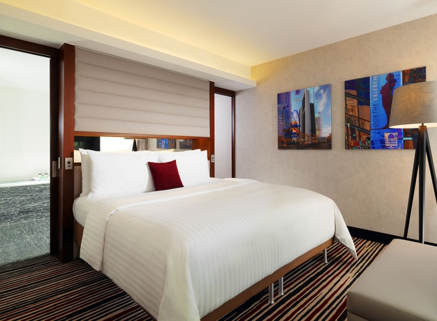 Imagen de la habitación del Hotel Frankfurt Marriott. Foto 5