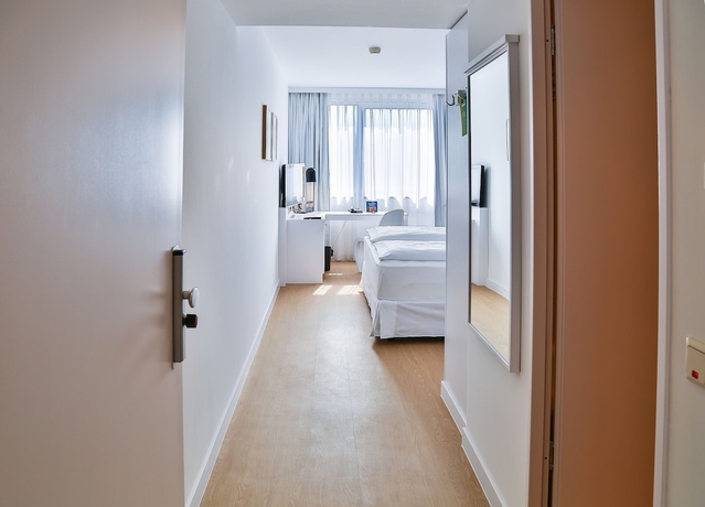 Imagen de la habitación del Hotel Frankfurt Messe Affiliated By Meliá. Foto 2