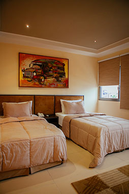 Imagen general del Hotel Frankie´s. Foto 9