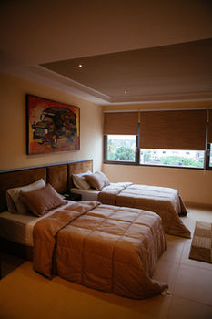 Imagen general del Hotel Frankie´s. Foto 5