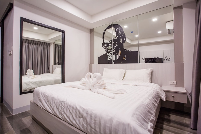 Imagen de la habitación del Hotel Frankie's Inn. Foto 14
