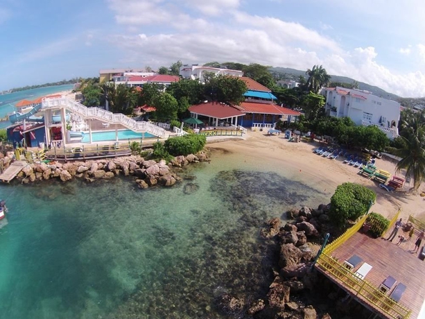 Imagen de la piscina del Hotel Franklyn D. Resort and Spa - All Inclusive. Foto 14