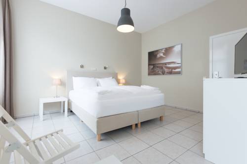 Imagen de la habitación del Hotel Franky. Foto 5