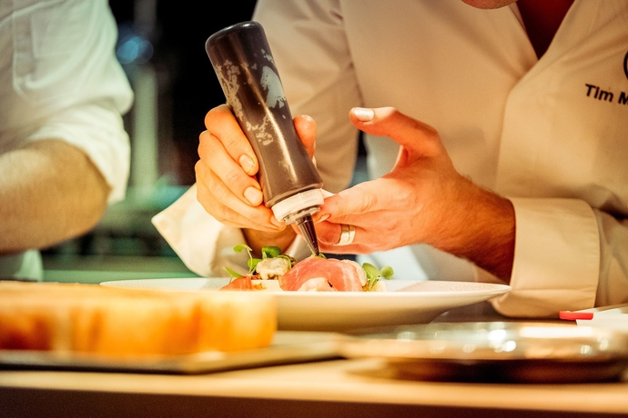 Imagen del bar/restaurante del Hotel Franq. Foto 2