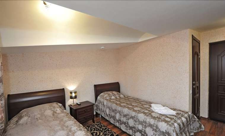 Imagen de la habitación del Hotel Frant. Foto 16