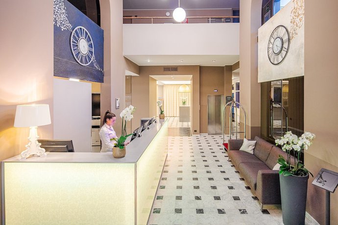 Imagen de los interiores del Hotel Franz. Foto 20