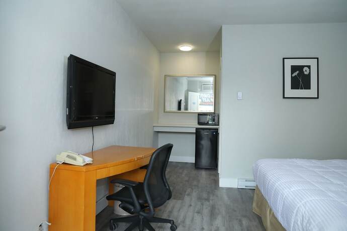 Imagen de la habitación del Hotel Fraser Inn. Foto 12