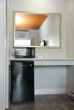 Imagen de la habitación del Hotel Fraser Inn. Foto 13