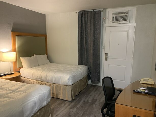 Imagen de la habitación del Hotel Fraser Inn. Foto 16
