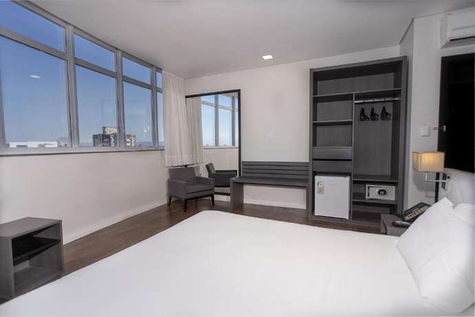 Imagen de la habitación del Hotel Fratele Business. Foto 19