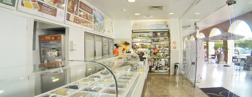 Imagen del bar/restaurante del Hotel Fray Junipero Serra. Foto 9