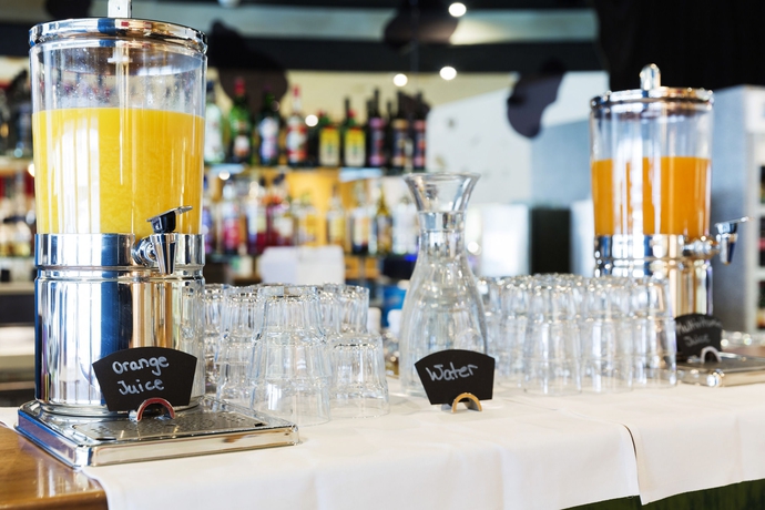 Imagen del bar/restaurante del Hotel Fred Leonhardstrasse | Self Check-in. Foto 3