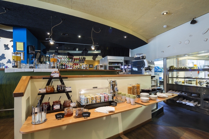 Imagen del bar/restaurante del Hotel Fred Leonhardstrasse | Self Check-in. Foto 6