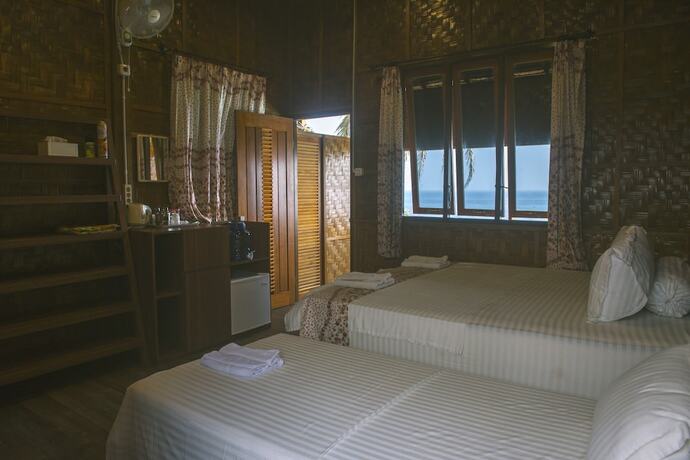 Imagen de la habitación del Hotel Freddies Santai Sumurtiga. Foto 12