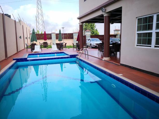 Imagen general del Hotel Frederick's Lodge. Foto 11