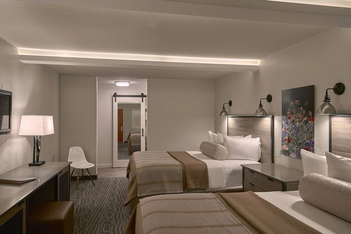 Imagen de la habitación del Hotel Fredericksburg Inn And Suites. Foto 6