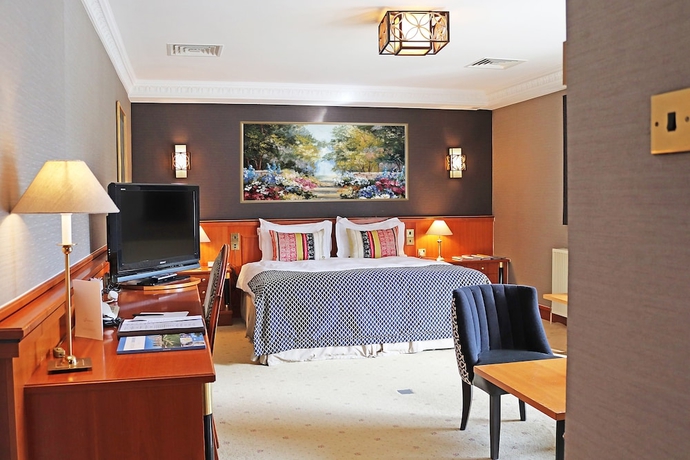 Imagen de la habitación del Hotel Fredrick's Restaurant and Spa. Foto 2