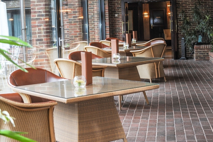 Imagen de los interiores del Hotel Fredrick's Restaurant and Spa. Foto 19