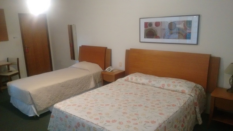 Imagen de la habitación del Hotel Fredy. Foto 12