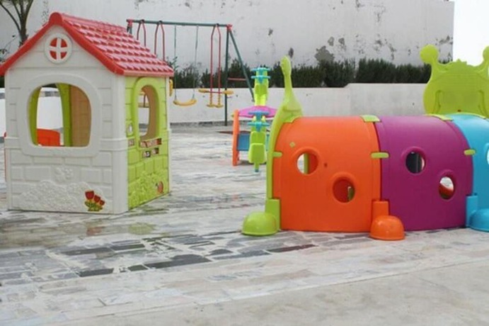 Imagen de los exteriores del Hotel Free Zone. Foto 17