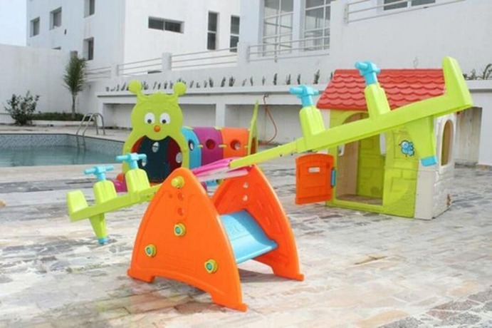 Imagen de los exteriores del Hotel Free Zone. Foto 18