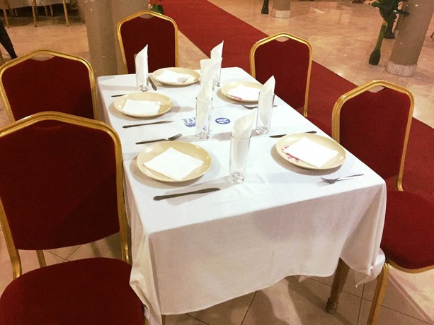 Imagen del bar/restaurante del Hotel Free Zone. Foto 5