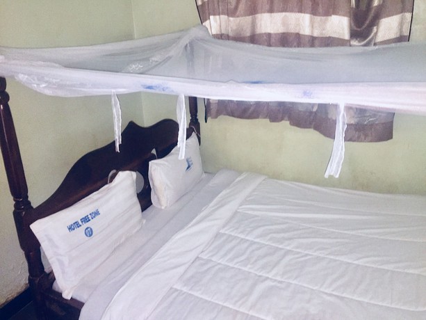 Imagen de la habitación del Hotel Free Zone. Foto 11