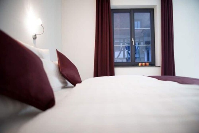 Imagen de la habitación del Hotel Freihof, Prichsenstadt. Foto 5